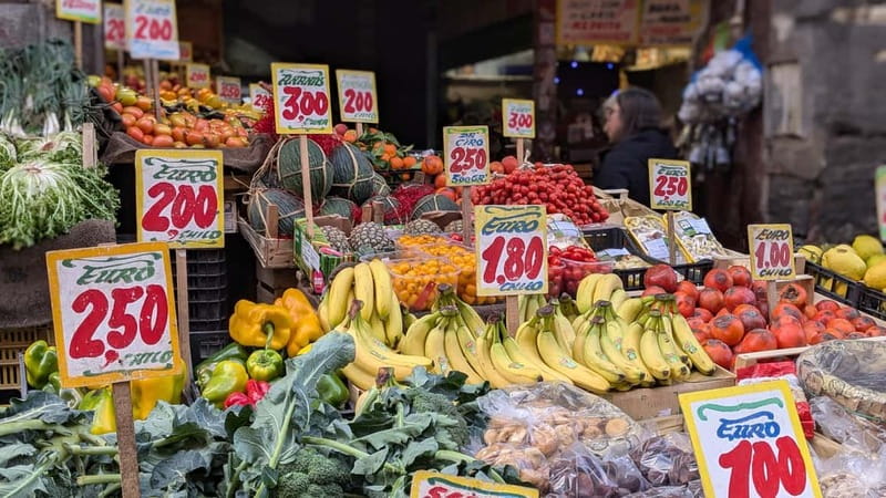 Naples: Street Art, Wine and Food Tasting Walking Tour - Why this tour gets you beyond central Naples