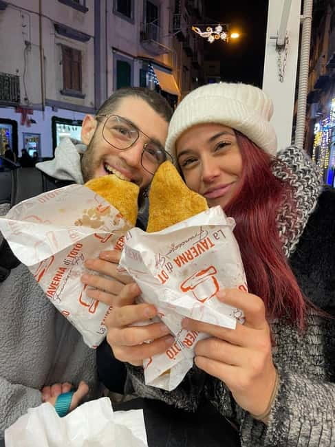 Naples: Street Art, Wine and Food Tasting Walking Tour - Sfogliatella and babà for the finish