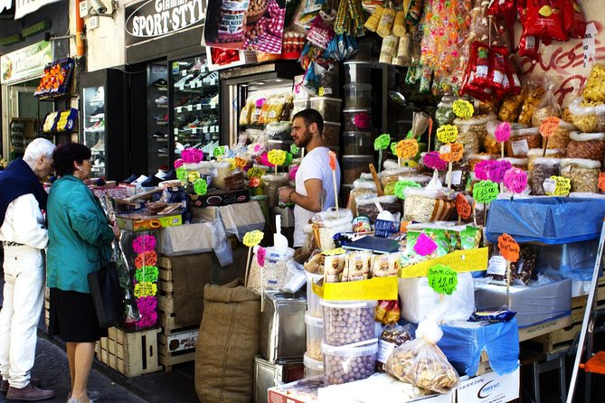 Naples Street Food Experience with local guide - Small Group Tour - What the guiding is really worth