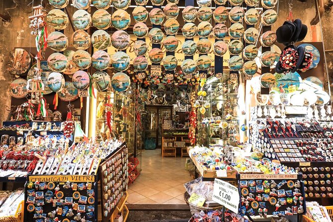 Naples Street Food Guided Walking Tour - Spaccanapoli and Piazza del Gesù Nuovo