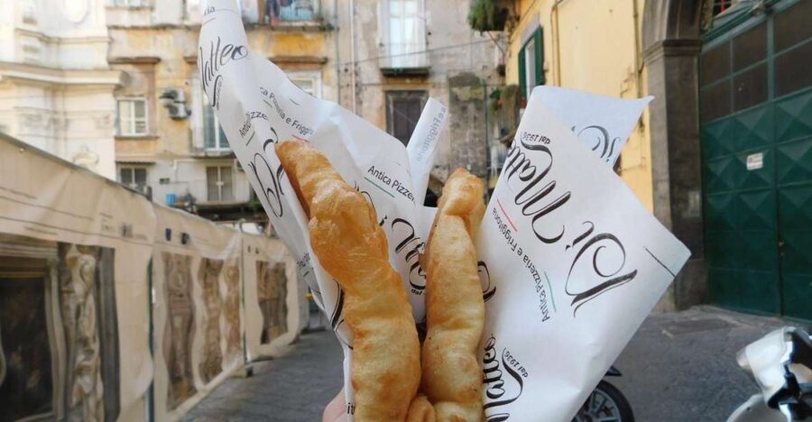 Naples Street Food Scene Tour: Small-Group Tasting Adventure - Starting at Piazza Dante and heading down Via Toledo