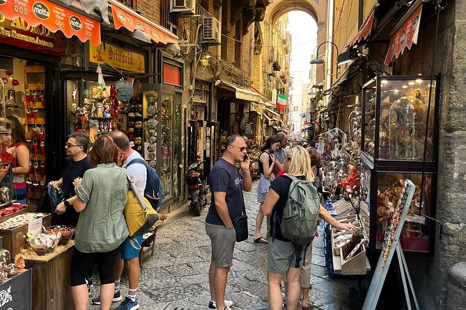 Naples Stress-Free Tour: Between Mystery, Legends & History - The skulls at Santa Maria delle Anime del Purgatorio ad Arco
