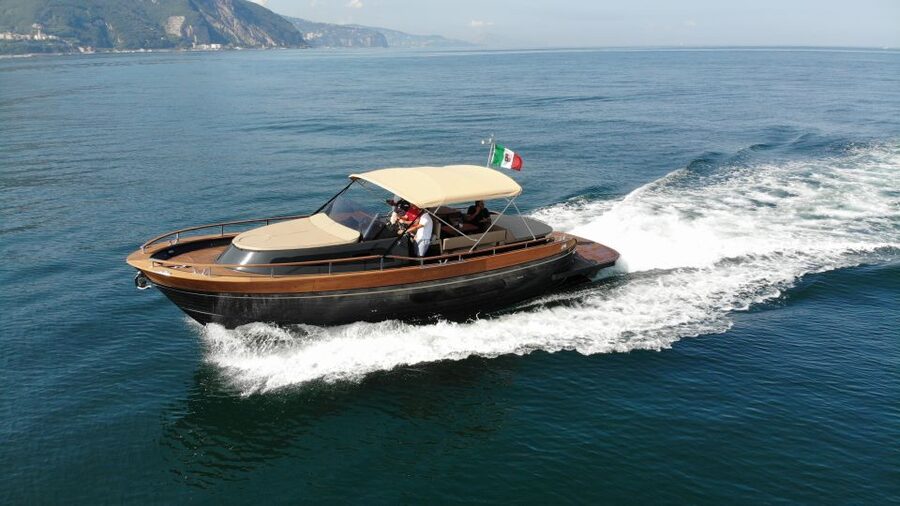Naples: Sunset Cruise by boat with Aperol Spritz and Snacks - Who will enjoy this Naples sunset cruise