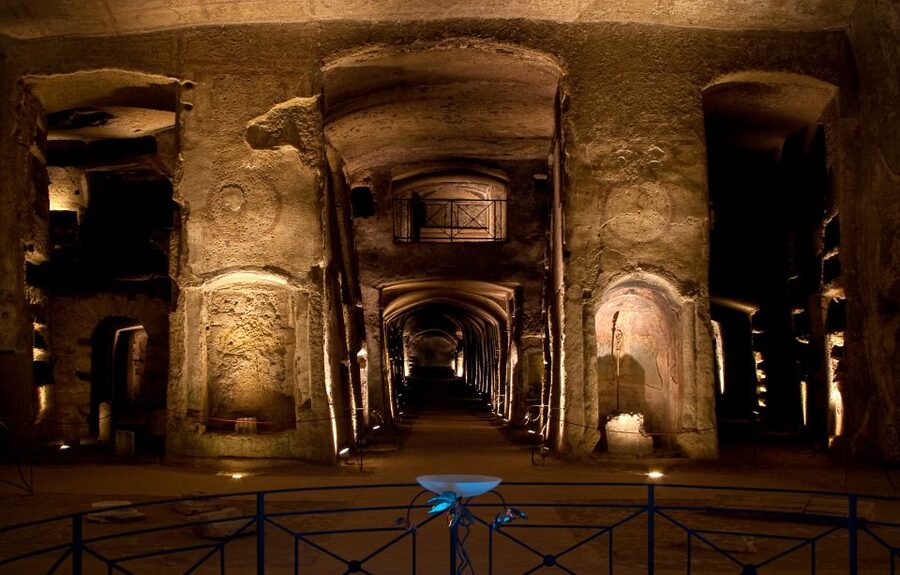Naples: The Holy Mile 3-Hour Guided Tour - Palazzo San Felice and Via Vergini