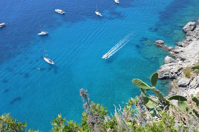 Naples to Capri Private Boat Excursion - Choosing the right boat for your group