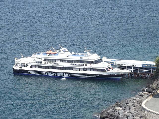 Naples to Ischia One Way Transfer - Why the Naples to Ischia connection can be worth paying for