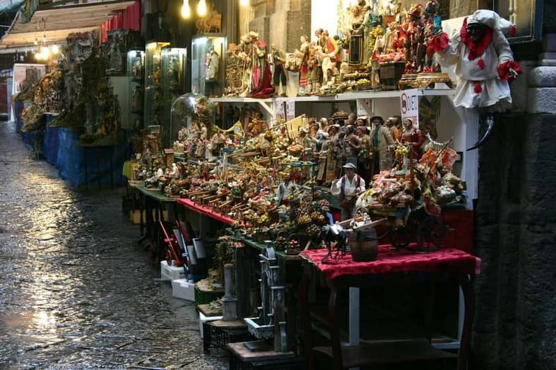 Naples Top Sights & Underground small group tour - San Gregorio Armeno and the city’s handmade figures
