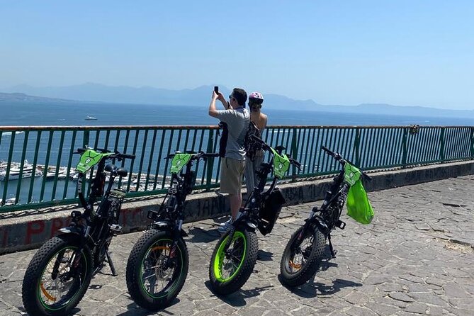Naples tour by E-BIKE - Virgiliano Park: the broadest views of the day