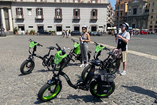 Naples tour by E-BIKE - Piazza del Plebiscito: a wide-open pause in the city