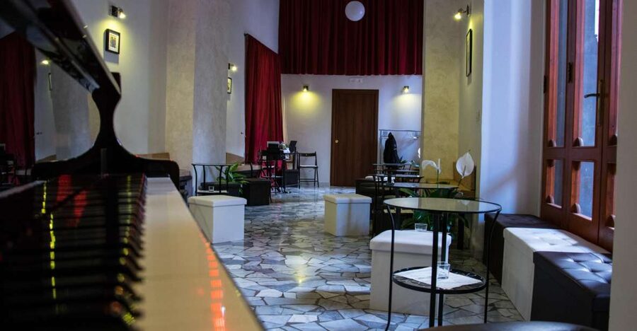 Naples: Traditional Neapolitan Music Concert - Why this concert fits a Naples evening