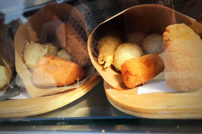 Naples' Ultimate Street Food Tour - Small Group by Do Eat Better - Pasta with slow-cooked Neapolitan ragù
