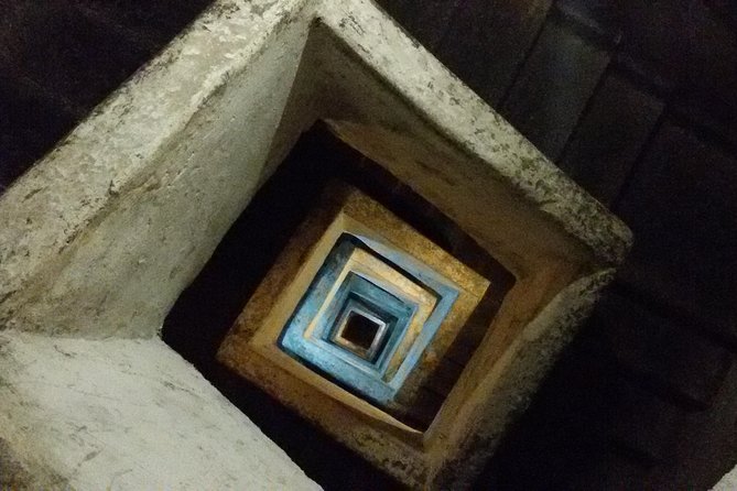 Naples Underground Spanish Quarters with Guide - Key points about the Naples Underground tour