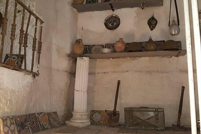 Naples Underground Spanish Quarters with Guide - Is $18.14 a good price?