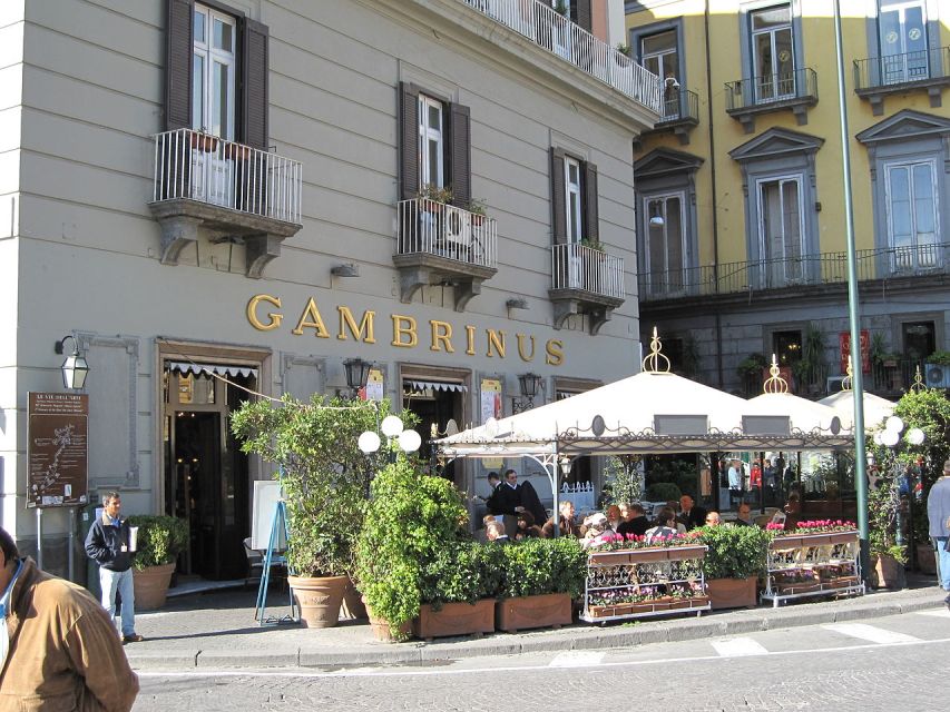 Naples: walk to Naples with local guide - Why this Naples walking tour makes sense