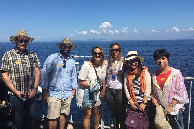 Naples Walking & Panoramic Tour - Guides, drivers, and the human touch