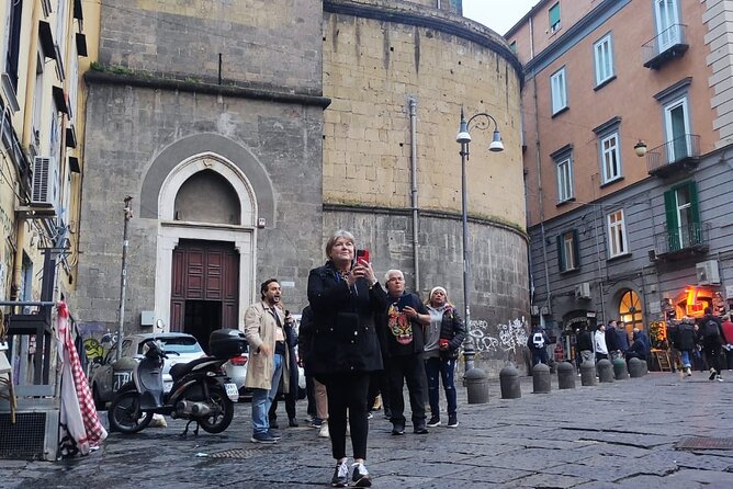 Naples Walking Tour: Old Town and Spaccanapoli - Piazza Bellini and the ancient city plan