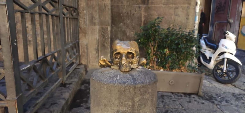 Naples walking tour with entrance to Veiled Christ - Ending at Santa Caterina a Formiello and Porta Capuana
