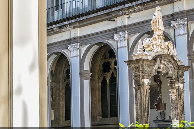 Naples Walking Tour with Underground Roman Ruins Ticket - Churches, markets, and the cathedral area