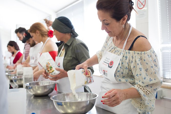 Neapolitan Pizzamaker for One Day - Key points to know before booking