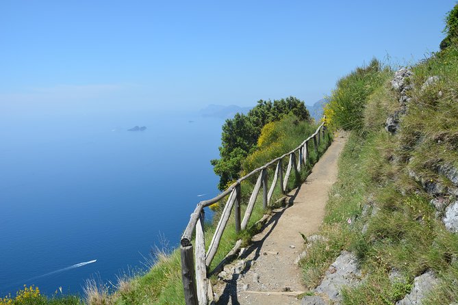 Path of the Gods Hiking Tour+Transfer Sorrent Castellammar Pompeii - How hard is the hike?