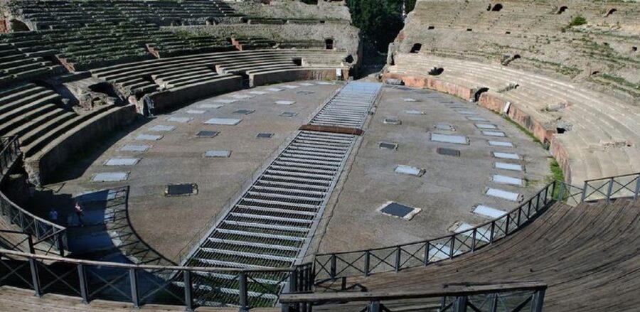 Phlegraean Fields: Pozzuoli Guided Walking Tour - Practical details that affect your day