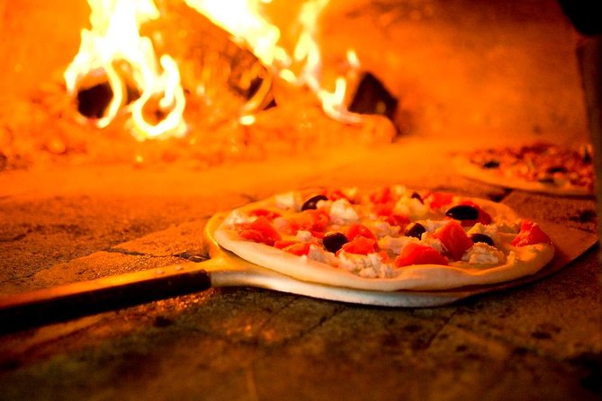 Pizza School, Learn the authentic art of making Pizza - Why making pizza in Naples is worth your evening