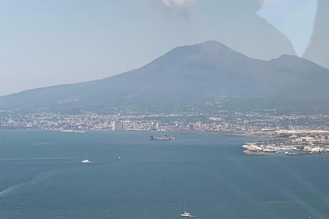Pizza Tour | Vesuvius & Pompeii included pizza with driver - Who will enjoy this private outing most