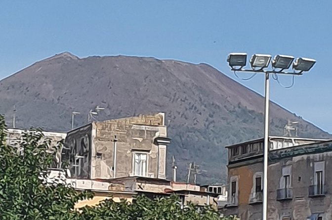 Pompeii and Amalfi coast day tour - The drivers shape the day