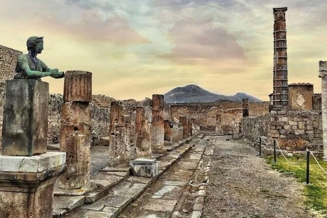 Pompeii and Amalfi Coast Unique Experience Private Tour - Positano for one hour: stairs, views, and a famous dome