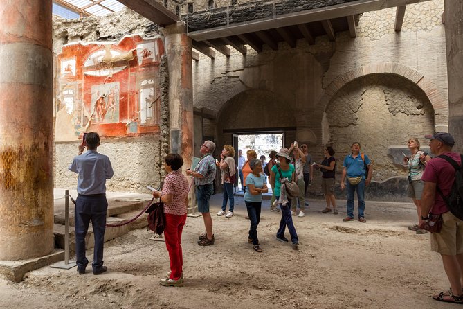 Pompeii and Herculaneum led by an Archaeologist with private transport - What the archaeologist adds