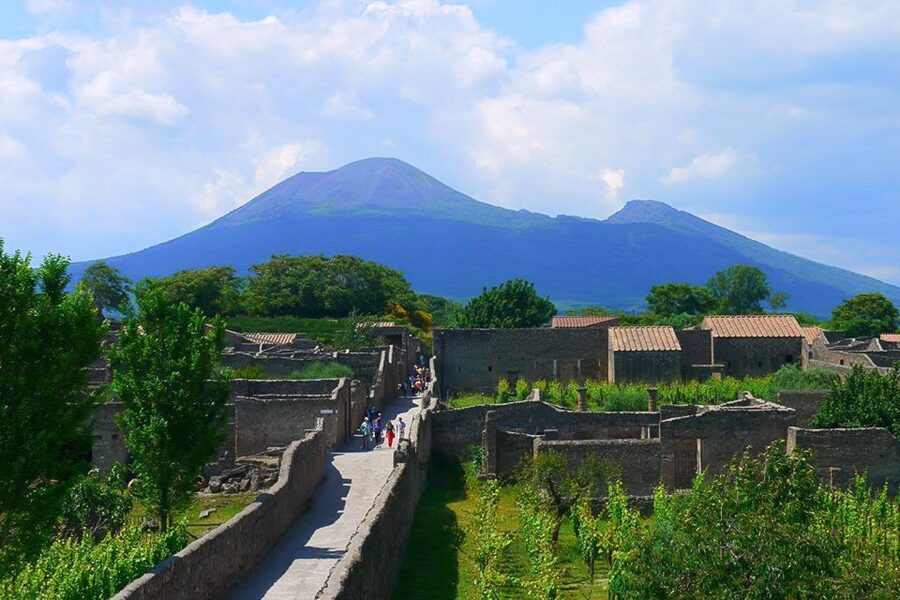 Pompeii and Vesuvius Full-Day Tour from Amalfi Coast - The ride matters more than you might expect