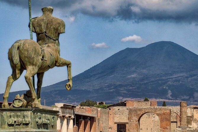 Pompeii and Vesuvius Tour with Pickup - The Teatro Grande adds performance to the route