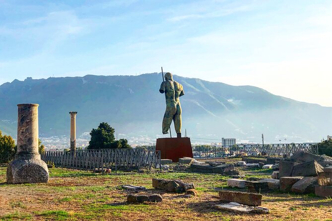 Pompeii Guided Tour from Naples with Skip-the-Line Entry - Why a guide changes the way you see Pompeii