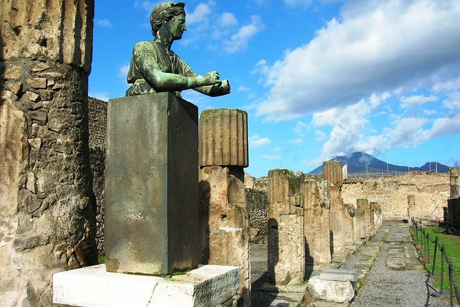 Pompeii Half Day Trip from Naples - The coral cameo factory stop