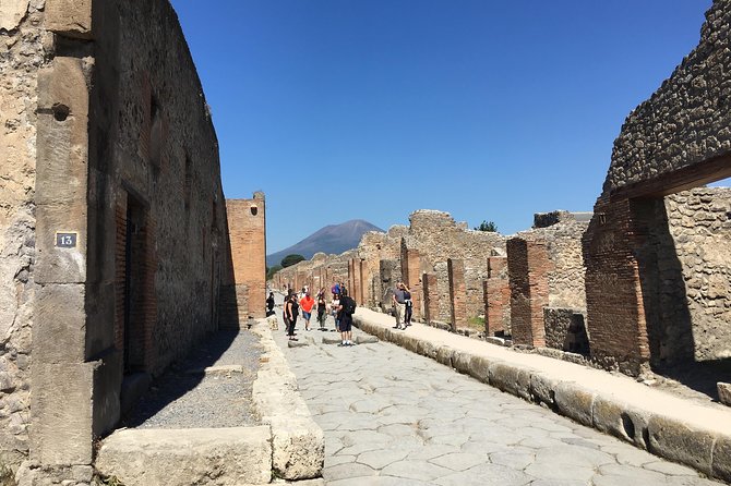 Pompeii private guided tour and Amalfi coast - Positano as the final coastal highlight