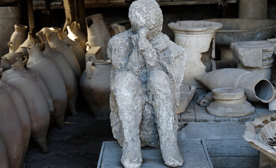 Pompeii: Skip-the-Line Entry Ticket with Audio Guide or Tour - Plaster casts and the eruption of 79 C.E.