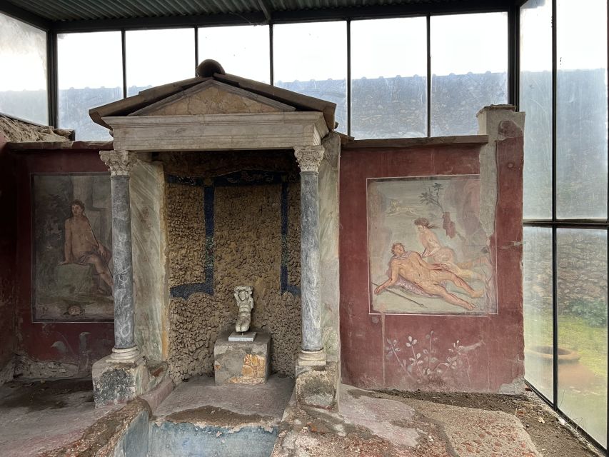 Pompeii: Small-Group Guided Tour with Skip-the-Line Ticket - The Temple of Apollo and Pompeii’s religious center