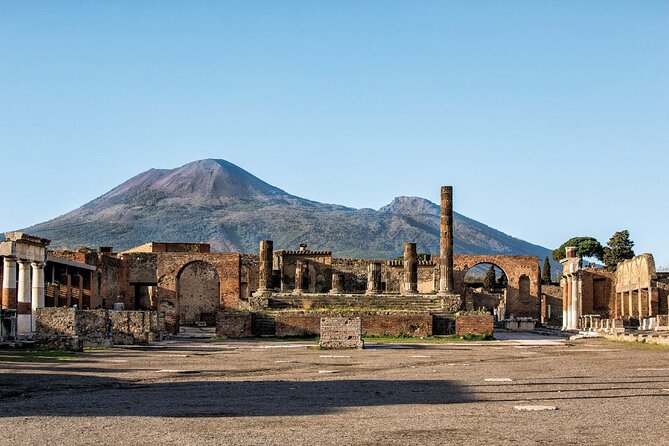Pompeii, Sorrento and Amalfi Coast – Private Deluxe Tour - Traffic can change the feel of the day