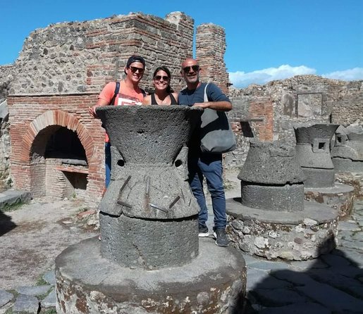 Pompeii Tour from Naples: Skip-the-Line Entry + Guided Visit - From Naples to Porta Marina