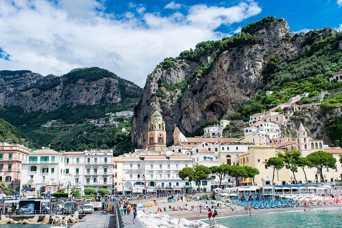 Positano, Amalfi & Ravello Group Tour with Optional Boat Ride - Positano, one hour among steep lanes