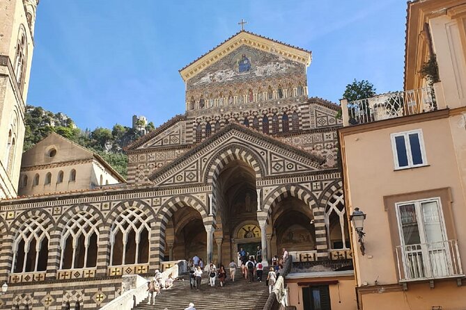 Positano and Amalfi Guided Tour by Sea from Naples - Positano: two hours for beaches and steep streets