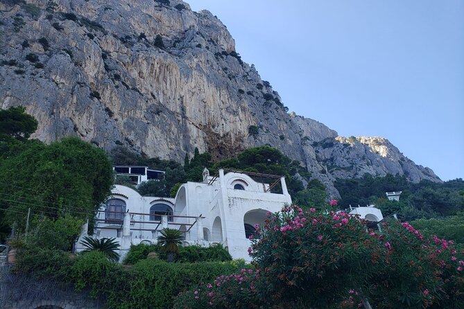 Private Amalfi Coast By Car And By Boat Day Trip - The guides make the private format worthwhile
