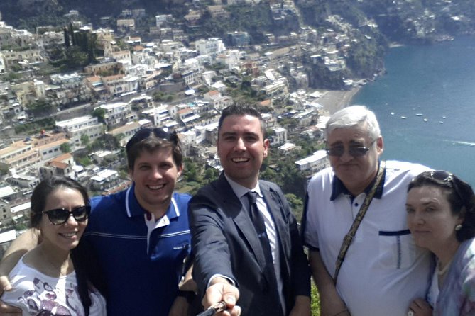 Private Amalfi coast tour and Sorrento coast up to 8 passengers - Key points to know before booking
