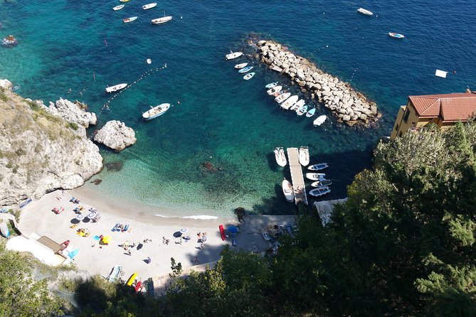 Private Amalfi coast tour and Sorrento coast up to 8 passengers - What the driver-guide adds