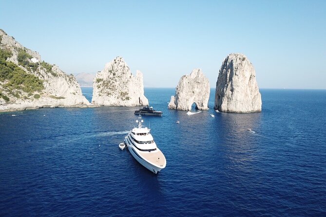 Private boat tour from Naples to Capri+Amalfi Coast JEANNEAU DB43 - Key details before you book