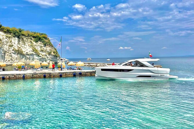 Private boat tour from Naples to Capri+Amalfi Coast JEANNEAU DB43 - Capri from the water, including its famous grottos