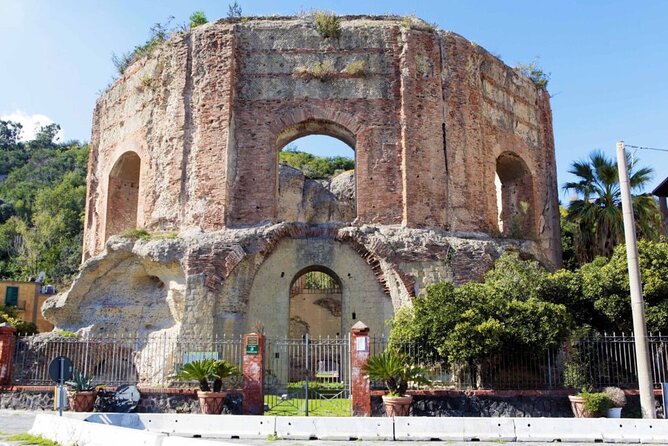 Private car tour among the treasures of the Phlegraean Fields of Naples. - The Roman baths of Baia in one focused hour
