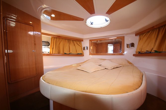 Private Cruise from Naples to Capri and Amalfi Coast - yacht 40' - Swimming, Snorkeling, and Time to Do Nothing