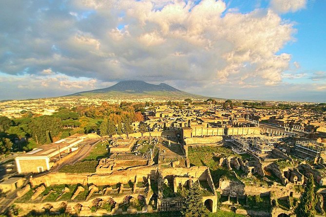 Private Excursion to Pompeii and Amalfi Coast from Naples Cruise Port or Hotel - Cruise-port pickup needs one clear instruction