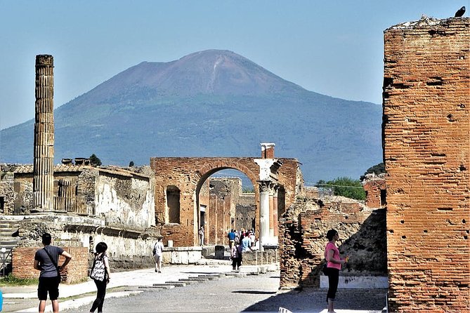 Private Full Day Tour to Pompeii and Amalfi Coast from Rome in Fast Train - Key points at a glance